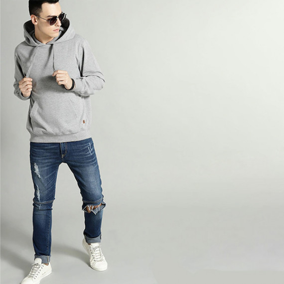 https://letshopz.com/products/the-lifestyle-co-men-grey-melange-solid-hooded-sweatshirt