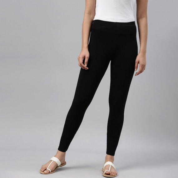 https://letshopz.com/products/women-black-solid-ankle-length-leggings