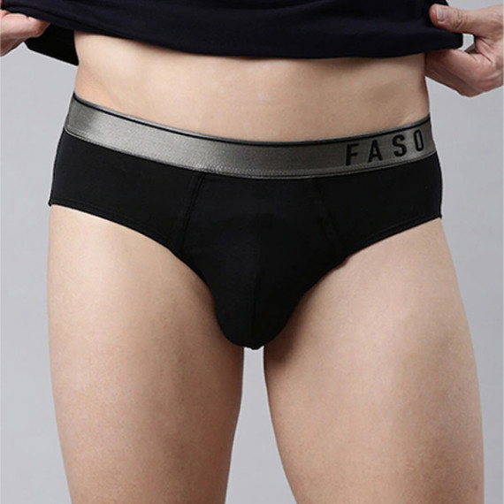 https://letshopz.com/products/men-black-solid-cotton-basic-briefs