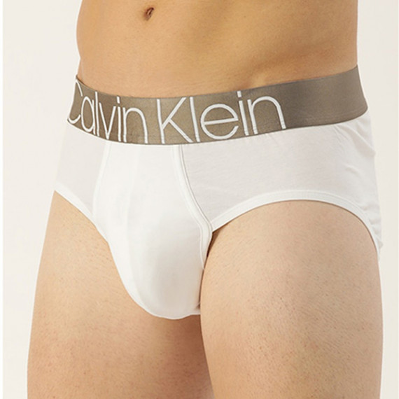 https://letshopz.com/products/men-white-solid-briefs-nb2536100