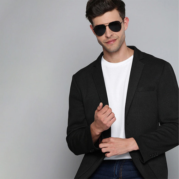 https://letshopz.com/products/men-black-textured-regular-fit-single-breasted-blazer