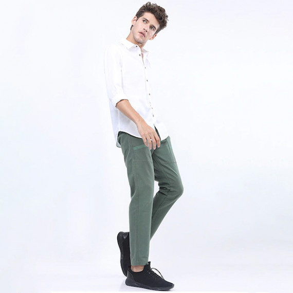 https://letshopz.com/products/men-green-cargos-trousers