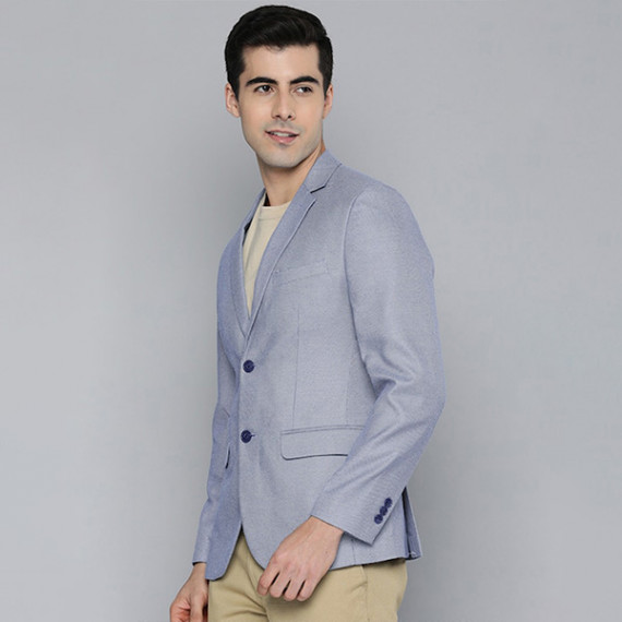 https://letshopz.com/products/men-blue-self-design-textured-regular-fit-smart-casual-blazer