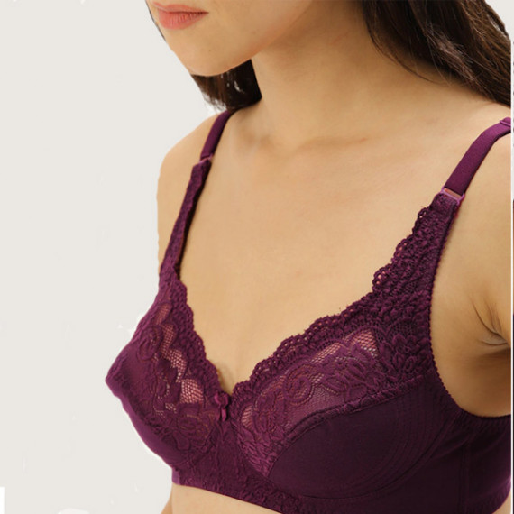 https://letshopz.com/products/burgundy-lace-non-wired-non-padded-everyday-bra-db-bf-005c