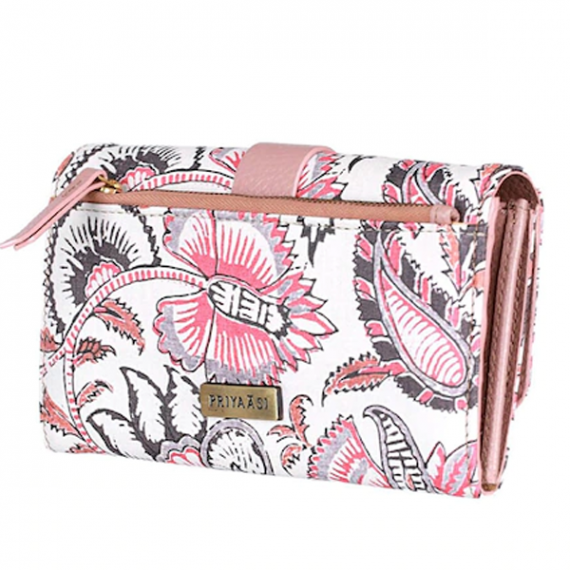 https://letshopz.com/products/women-pink-white-floral-printed-pu-two-fold-wallet